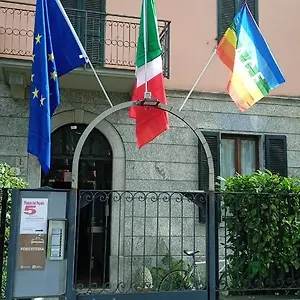  Pensjonat Gira