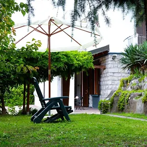 Wisteriaroom Como