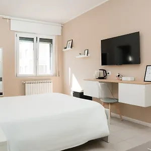  Apartament Dieci By Comorooms